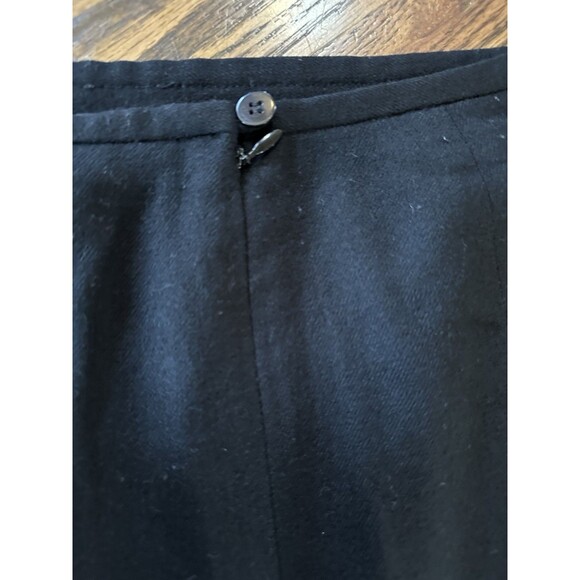 Vintage CHAUS Skirt Black Lined Straight MIDI‎ 100% Wool Buttons Size 12 - Picture 8 of 8